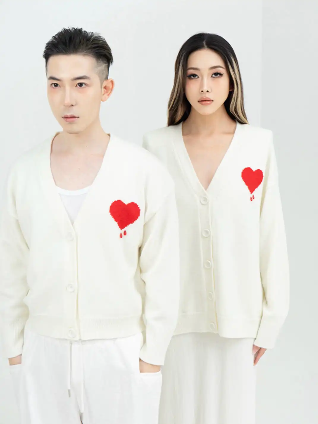 CLP | White Heart Bead Embellished Casual Knit Sweater