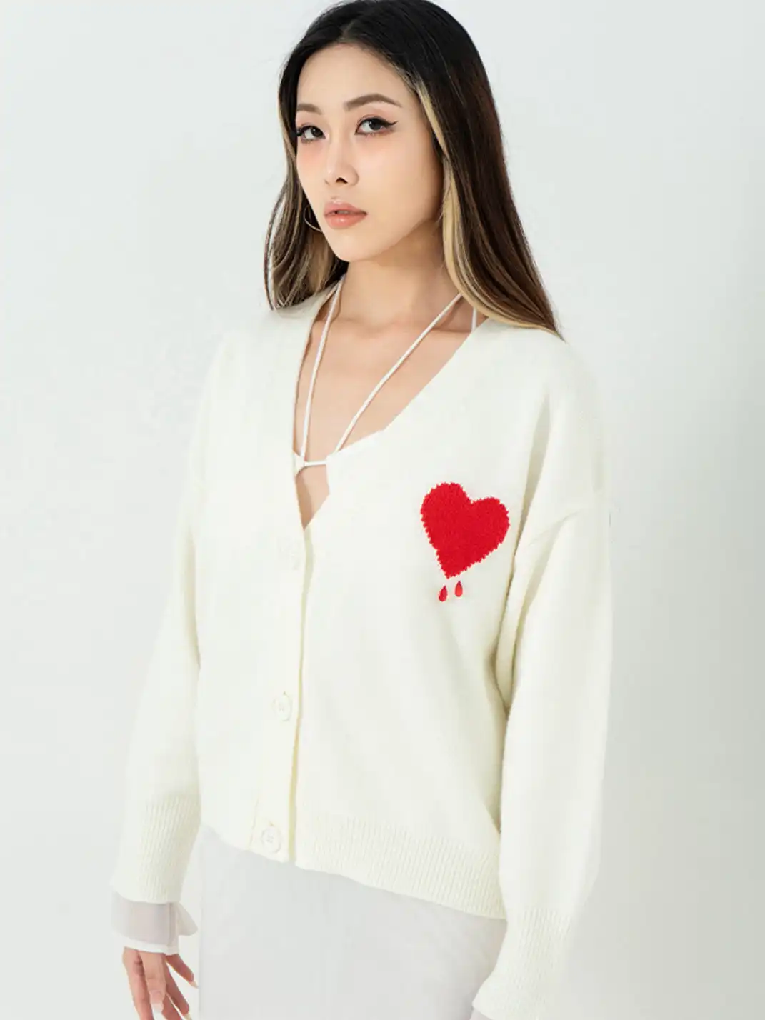 CLP | White Heart Bead Embellished Casual Knit Sweater