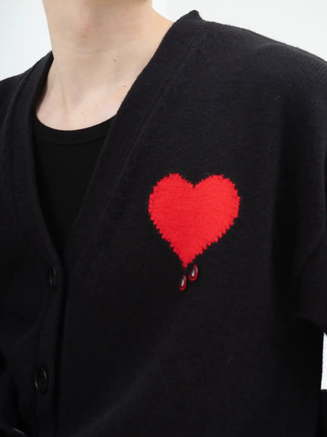 CLP | Black Heart Bead Embellished Casual Knit Sweater