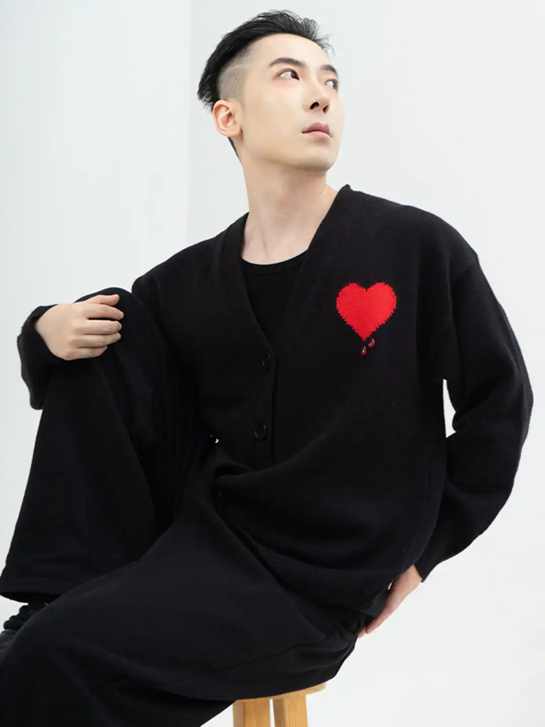 CLP | Black Heart Bead Embellished Casual Knit Sweater