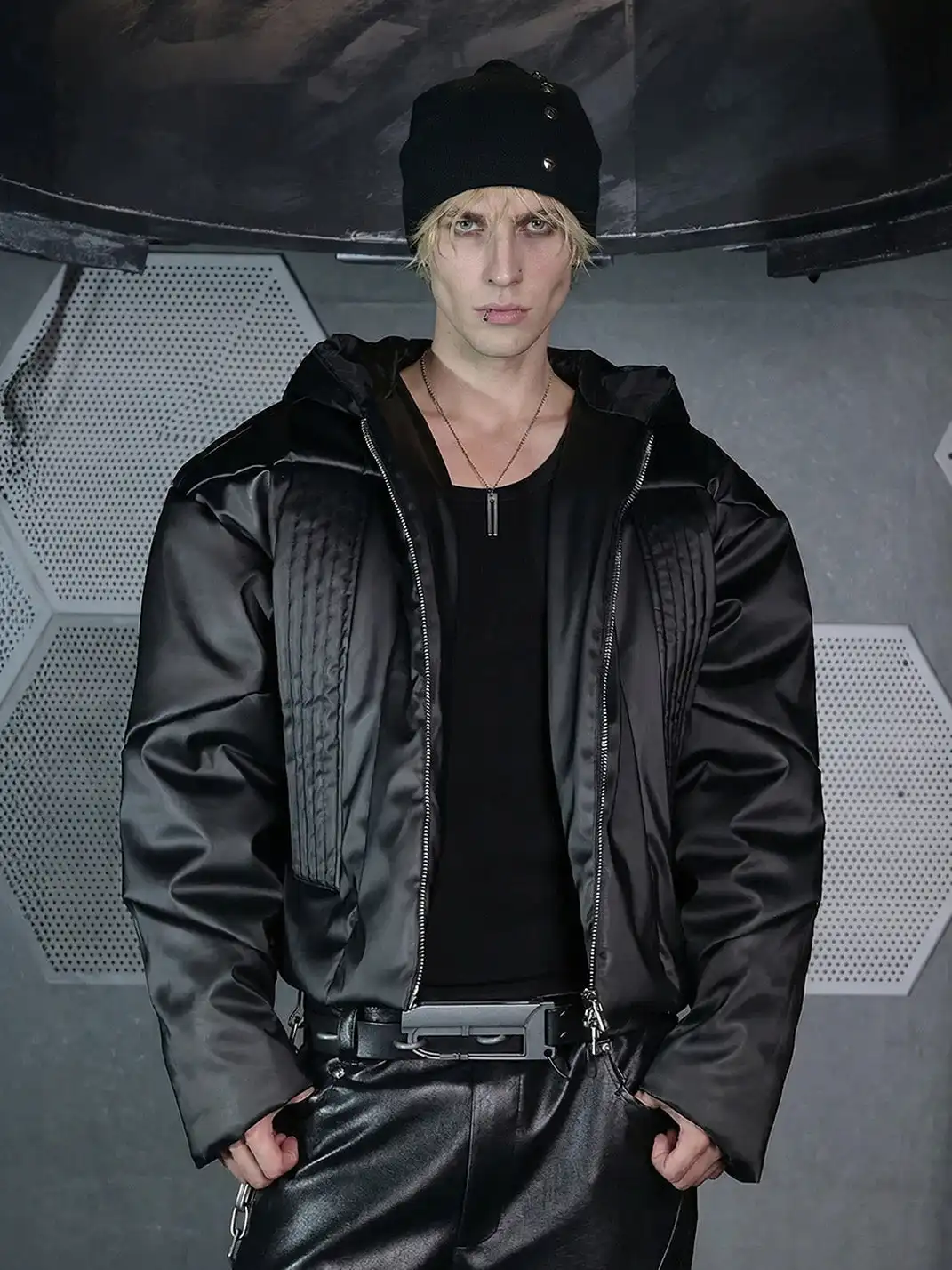 SSIN7 | Tactical Padded Armor Hooded Jacket
