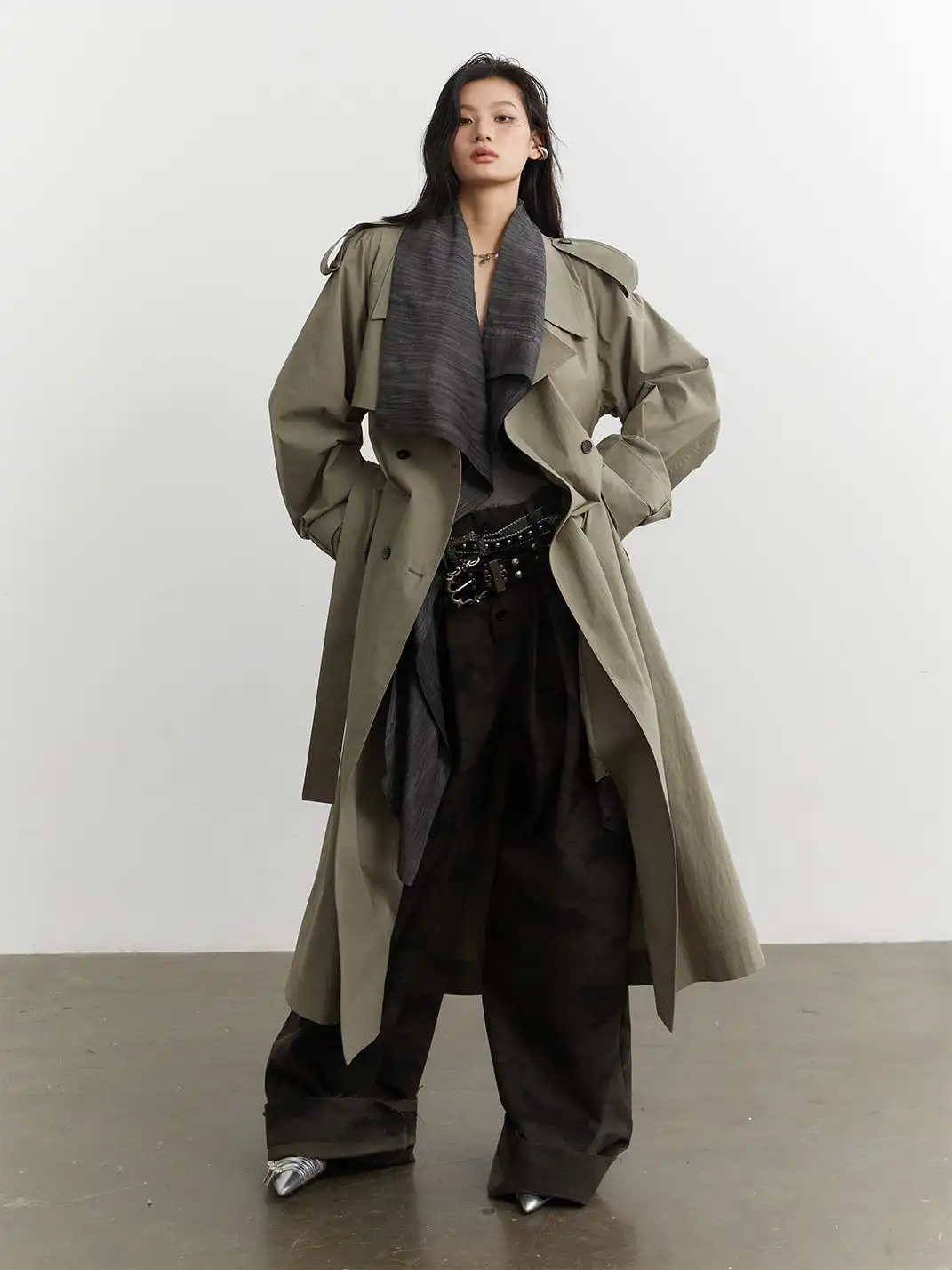 Jnylon Studios | Faux Two-piece Detachable Color-blocked Trench Coat