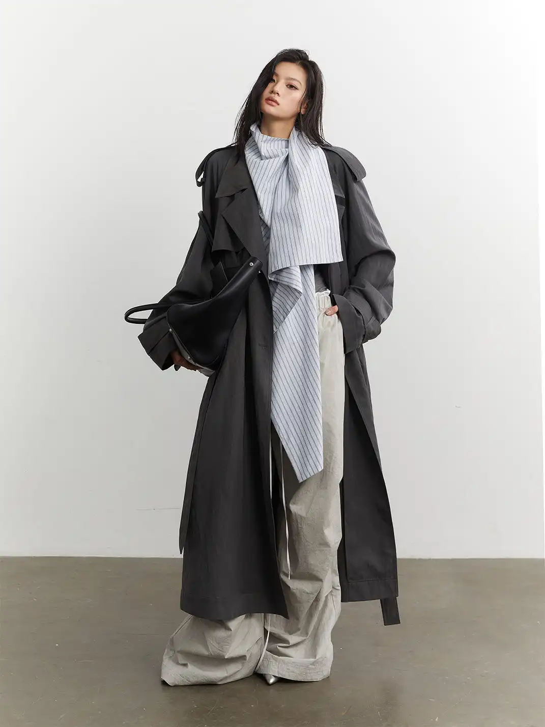 Jnylon Studios | Faux Two-piece Detachable Color-blocked Trench Coat