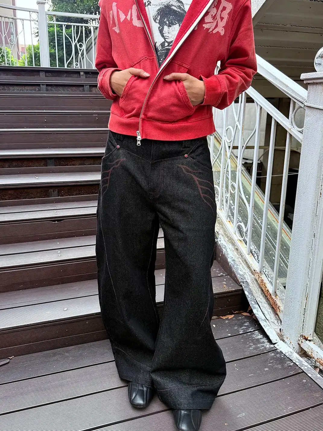 Esaias | Vermilion Stitch Red Turquoise Curved Denim Pants