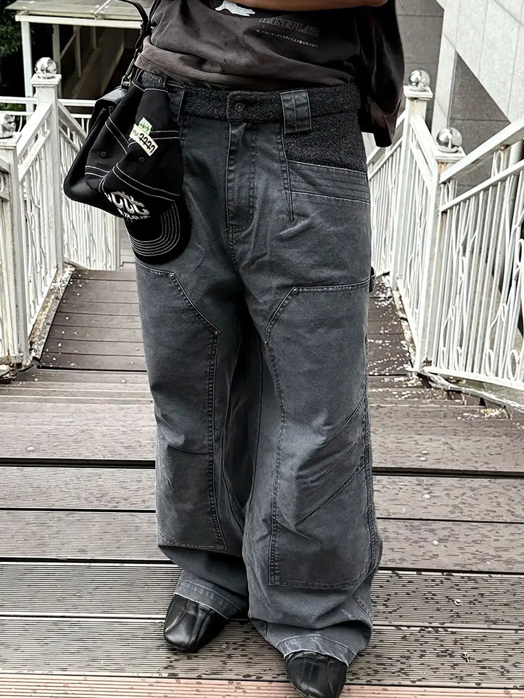 Esaias | Claw Washed Panel Straight-Leg Pants