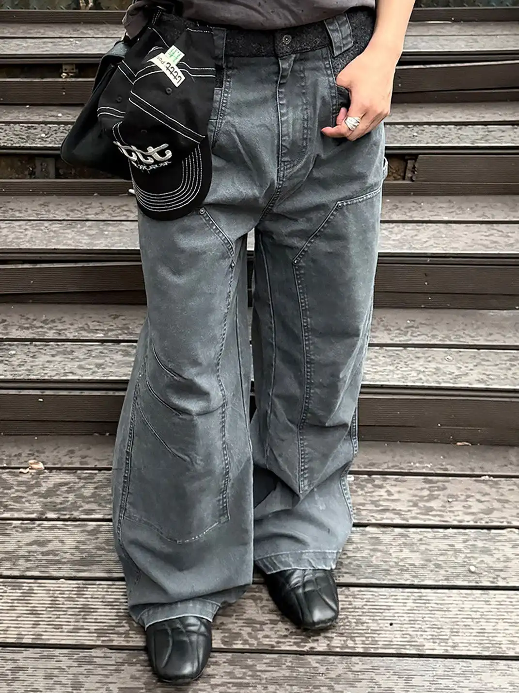 Esaias | Claw Washed Panel Straight-Leg Pants