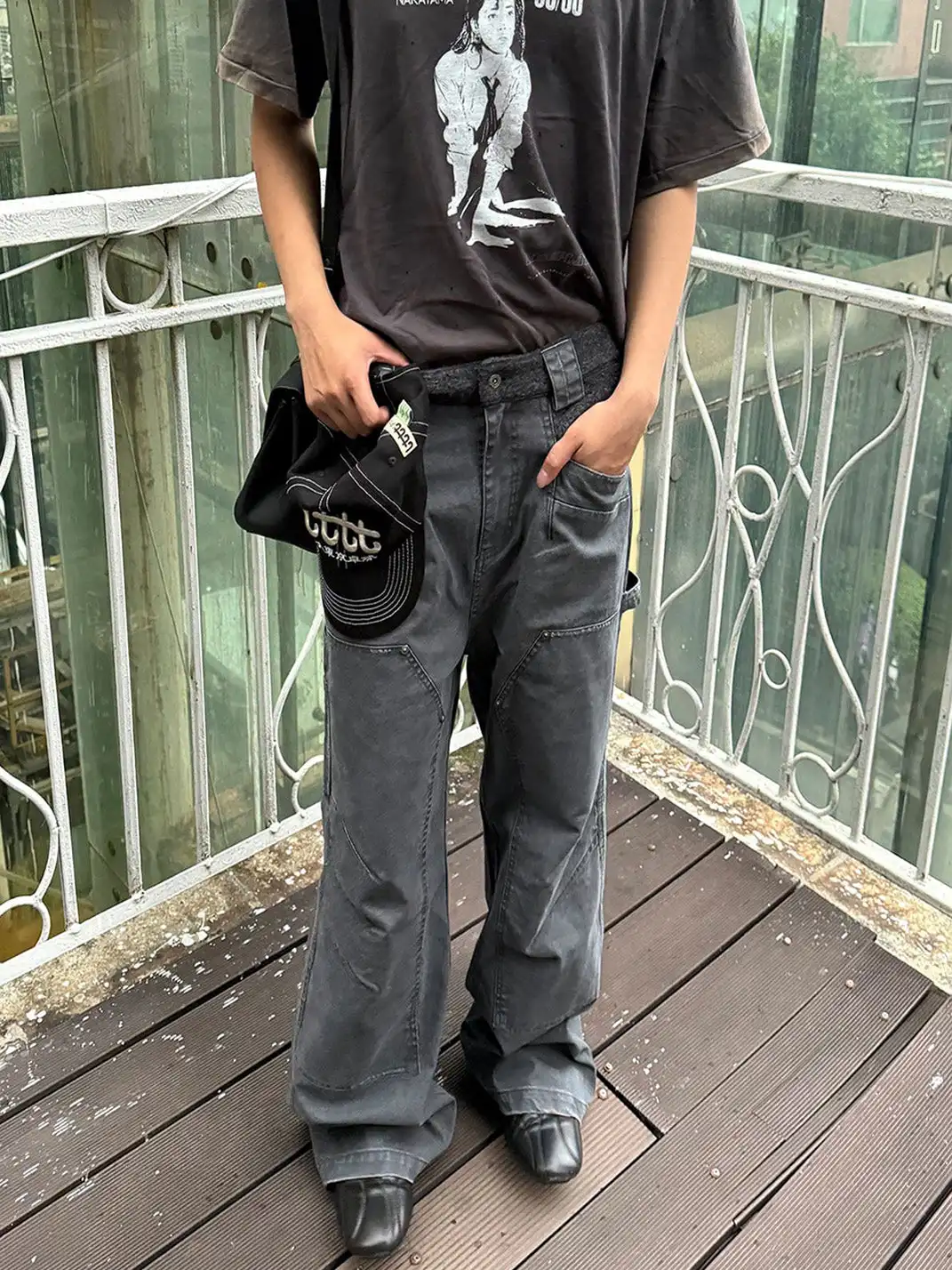 Esaias | Claw Washed Panel Straight-Leg Pants