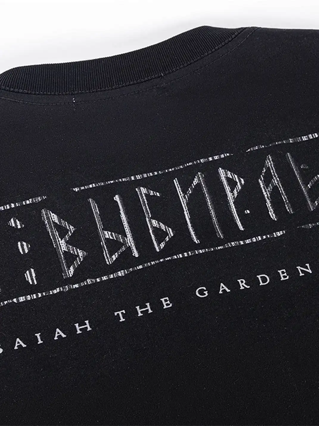 Esaias | Graphic Faux Layer Henley Long-Sleeve Tee