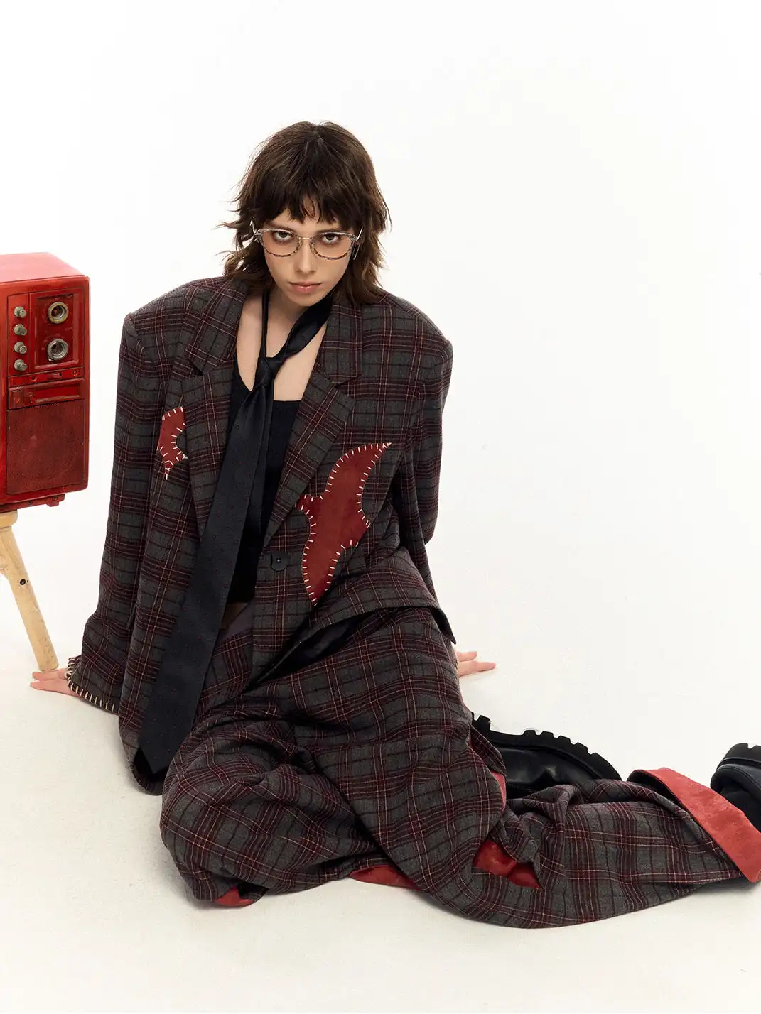 OIPWORD | âBound Birdâ Patchwork Flying Bird Embroidered Suit Set