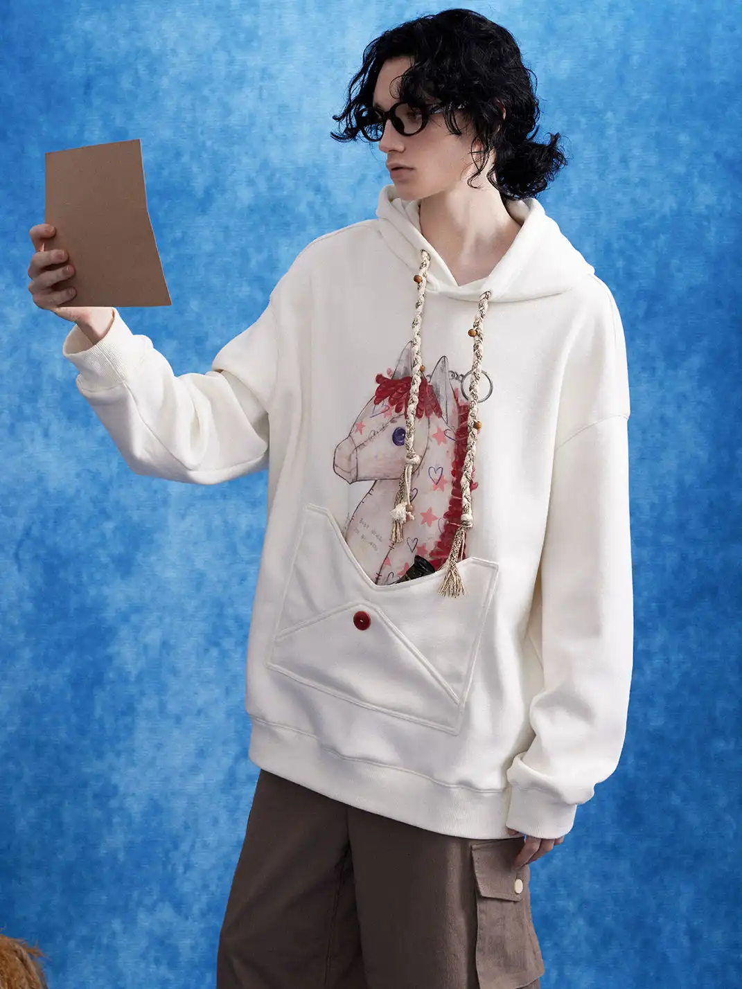 OIPWORD | Envelope Pocket Pony Graphic Hoodie