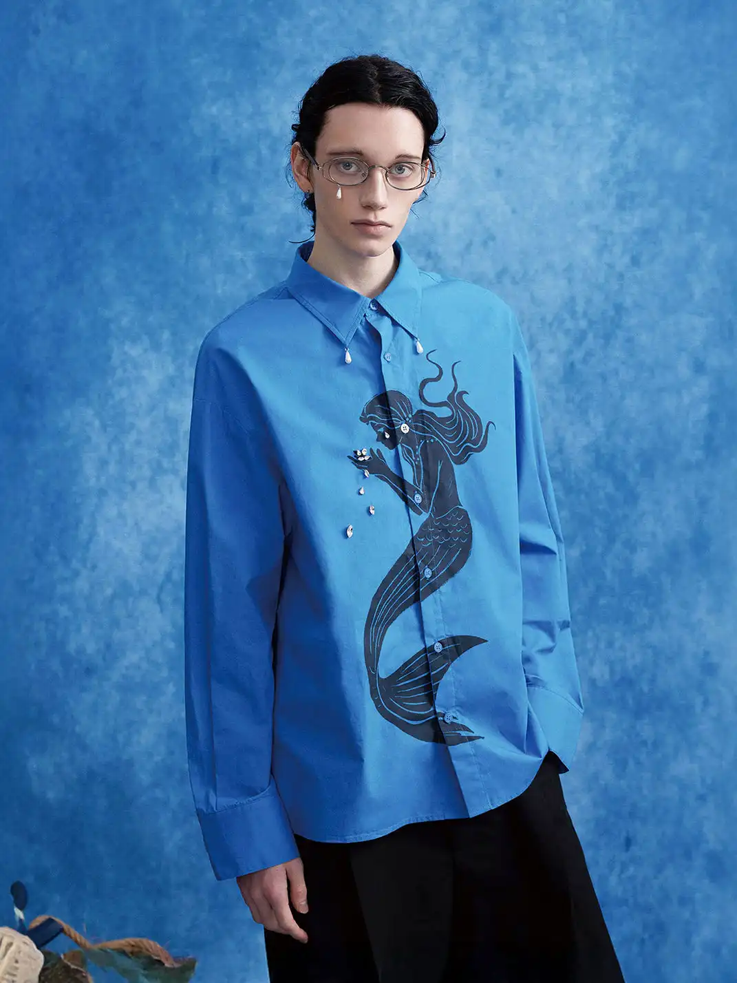 OIPWORD | Diamond-Drop Siren Shirt