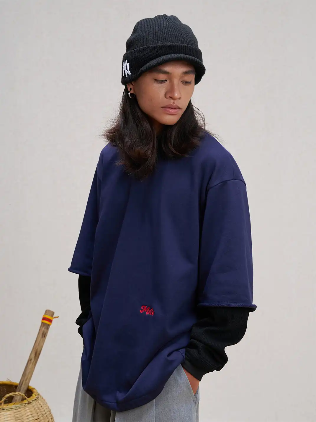 UNLIMITED MOTE | Waffle Sleeve Layered Drawstring Hem Sweatshirt