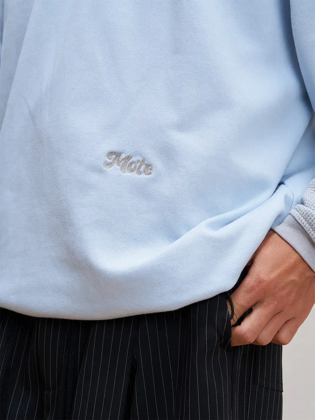 UNLIMITED MOTE | Waffle Sleeve Layered Drawstring Hem Sweatshirt