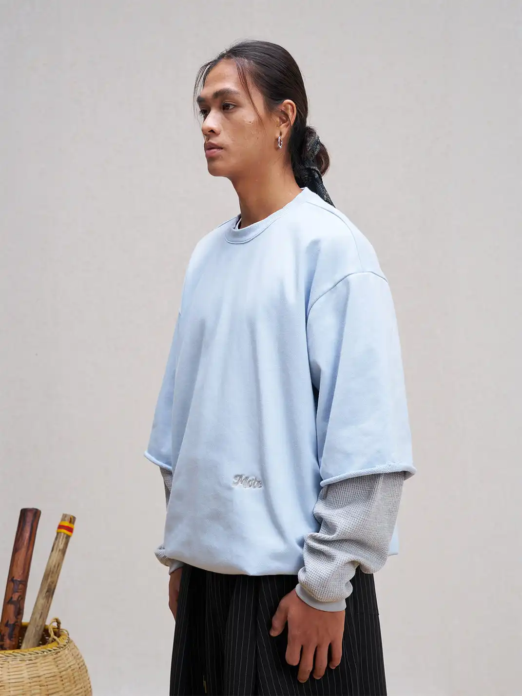 UNLIMITED MOTE | Waffle Sleeve Layered Drawstring Hem Sweatshirt