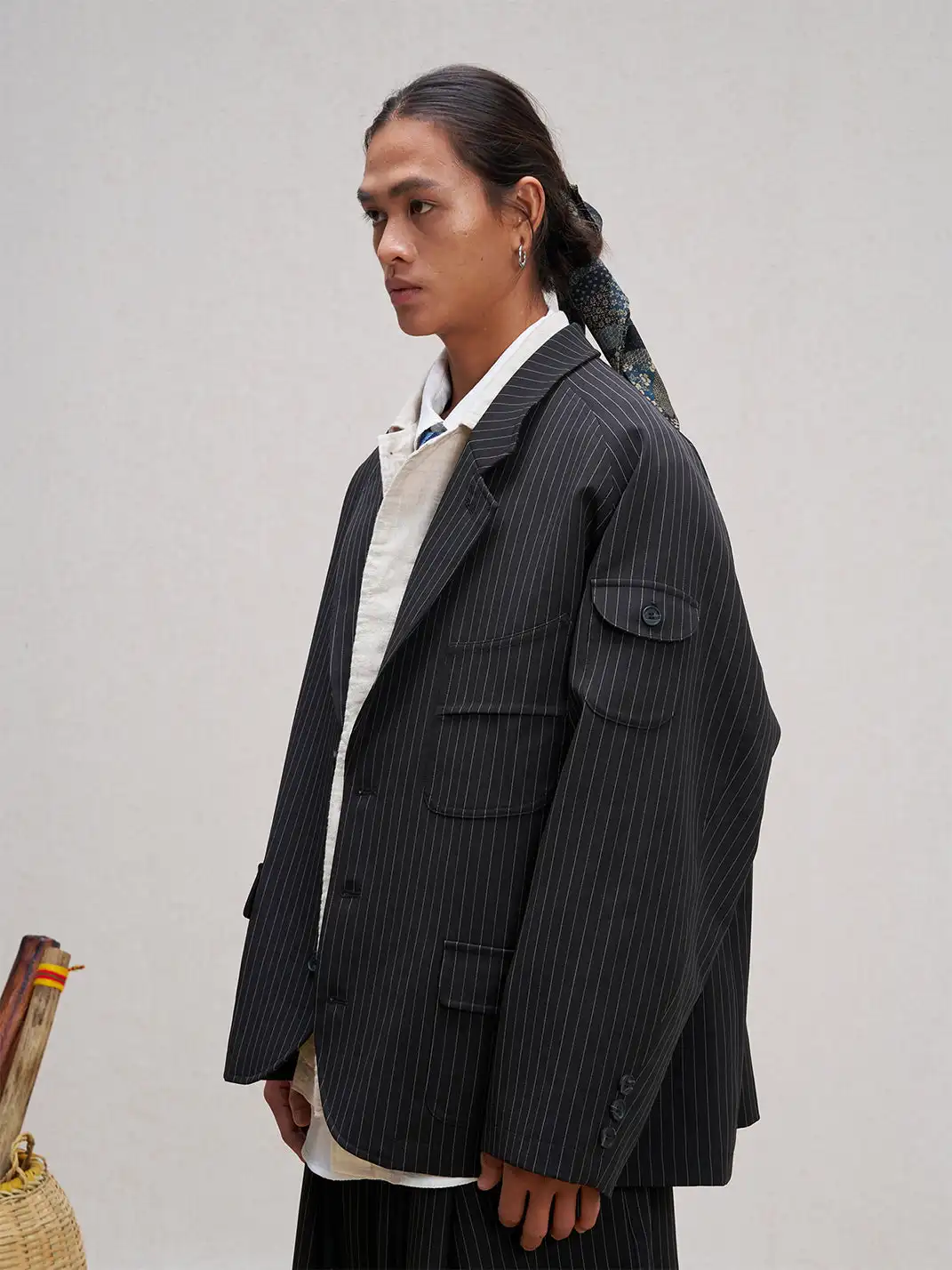 UNLIMITED MOTE | Striped Solid Color Pocket Suit Jacket