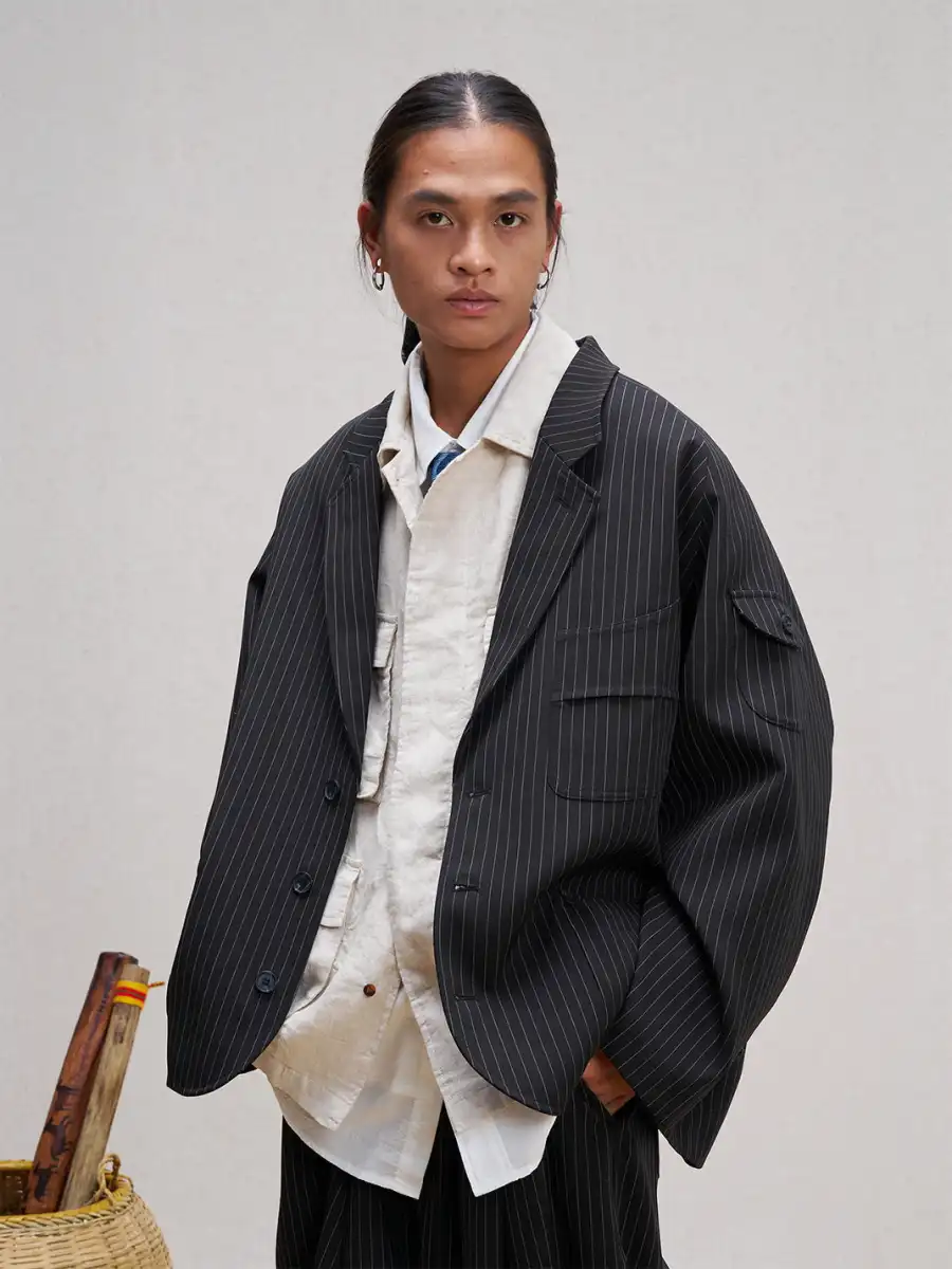 UNLIMITED MOTE | Striped Solid Color Pocket Suit Jacket - 4