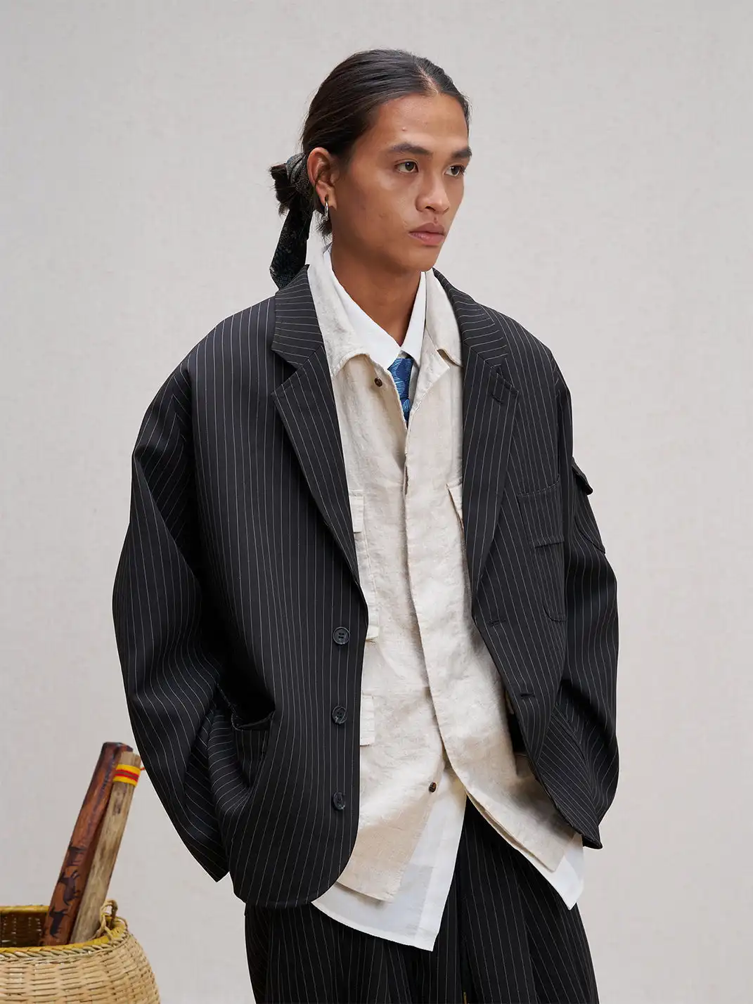 UNLIMITED MOTE | Striped Solid Color Pocket Suit Jacket