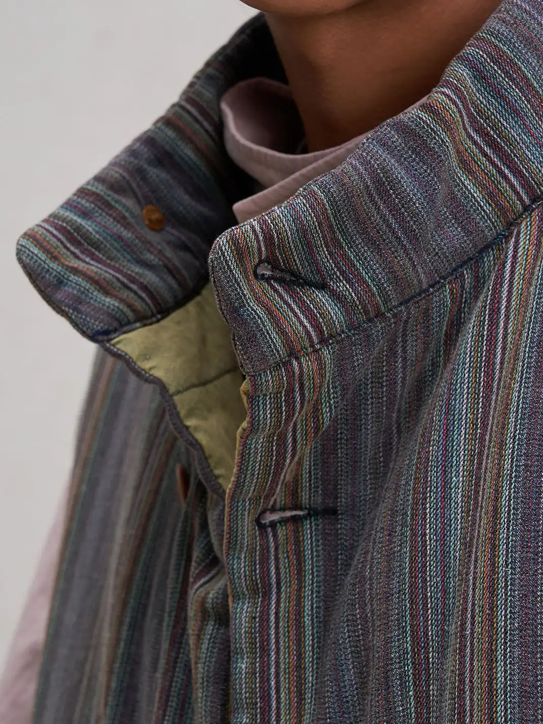 UNLIMITED MOTE | Stripe Stand-Collar Padded Vest
