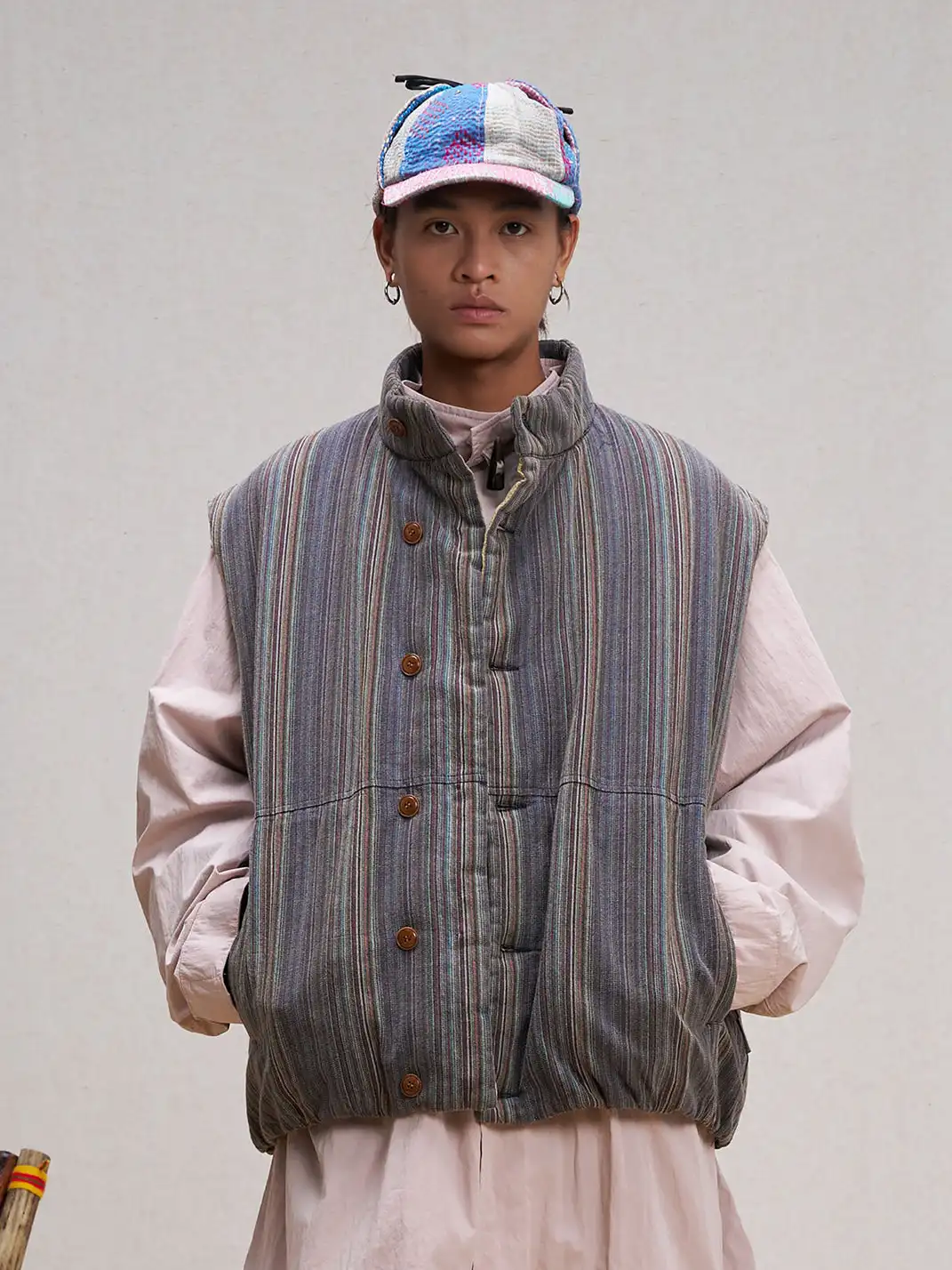 UNLIMITED MOTE | Stripe Stand-Collar Padded Vest