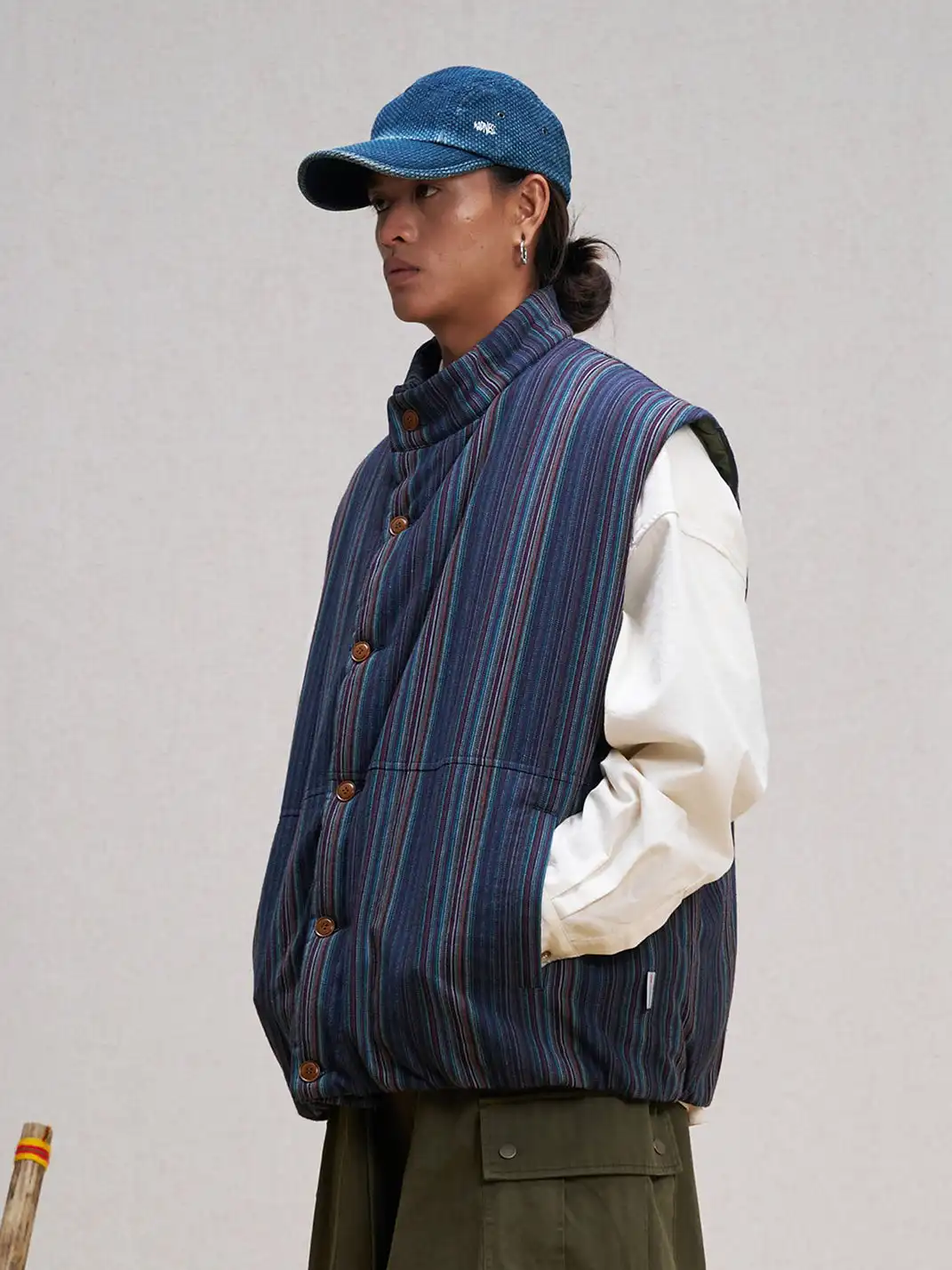 UNLIMITED MOTE | Stripe Stand-Collar Padded Vest