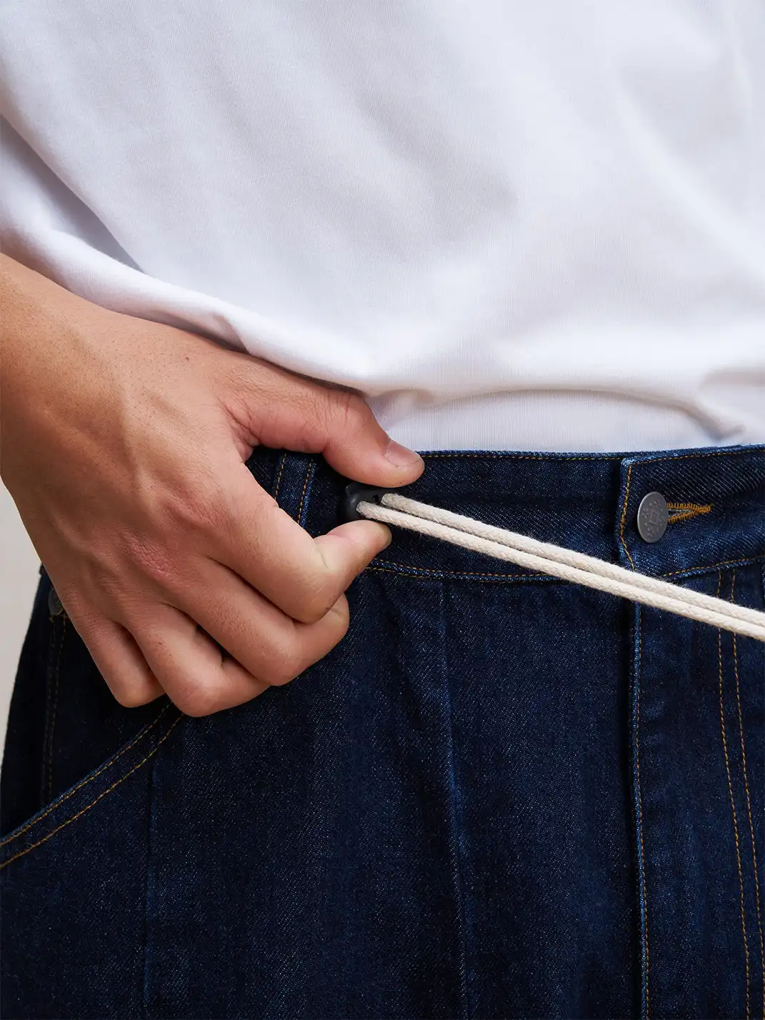 UNLIMITED MOTE | Drawstring Wide-leg Jeans