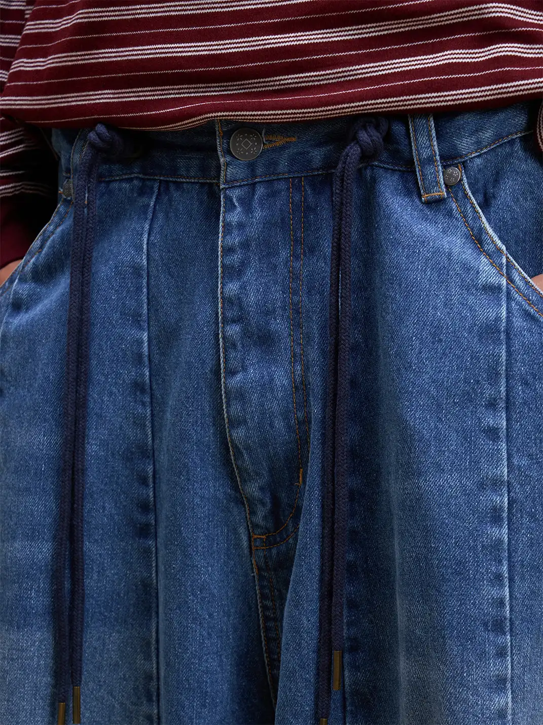 UNLIMITED MOTE | Drawstring Wide-leg Jeans