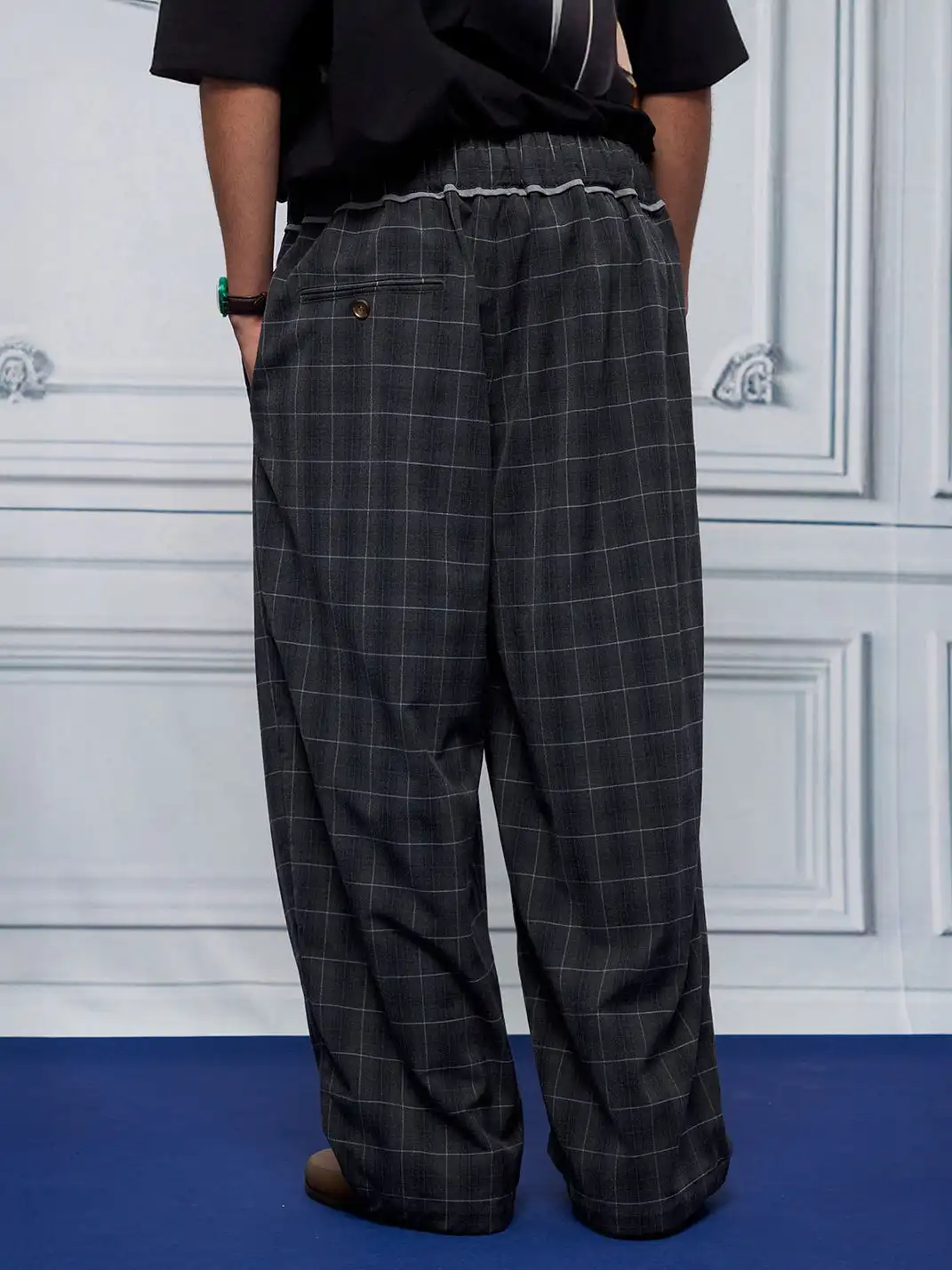 UNLIMITED MOTE | Pleated Drawstring Wide-Leg Pants