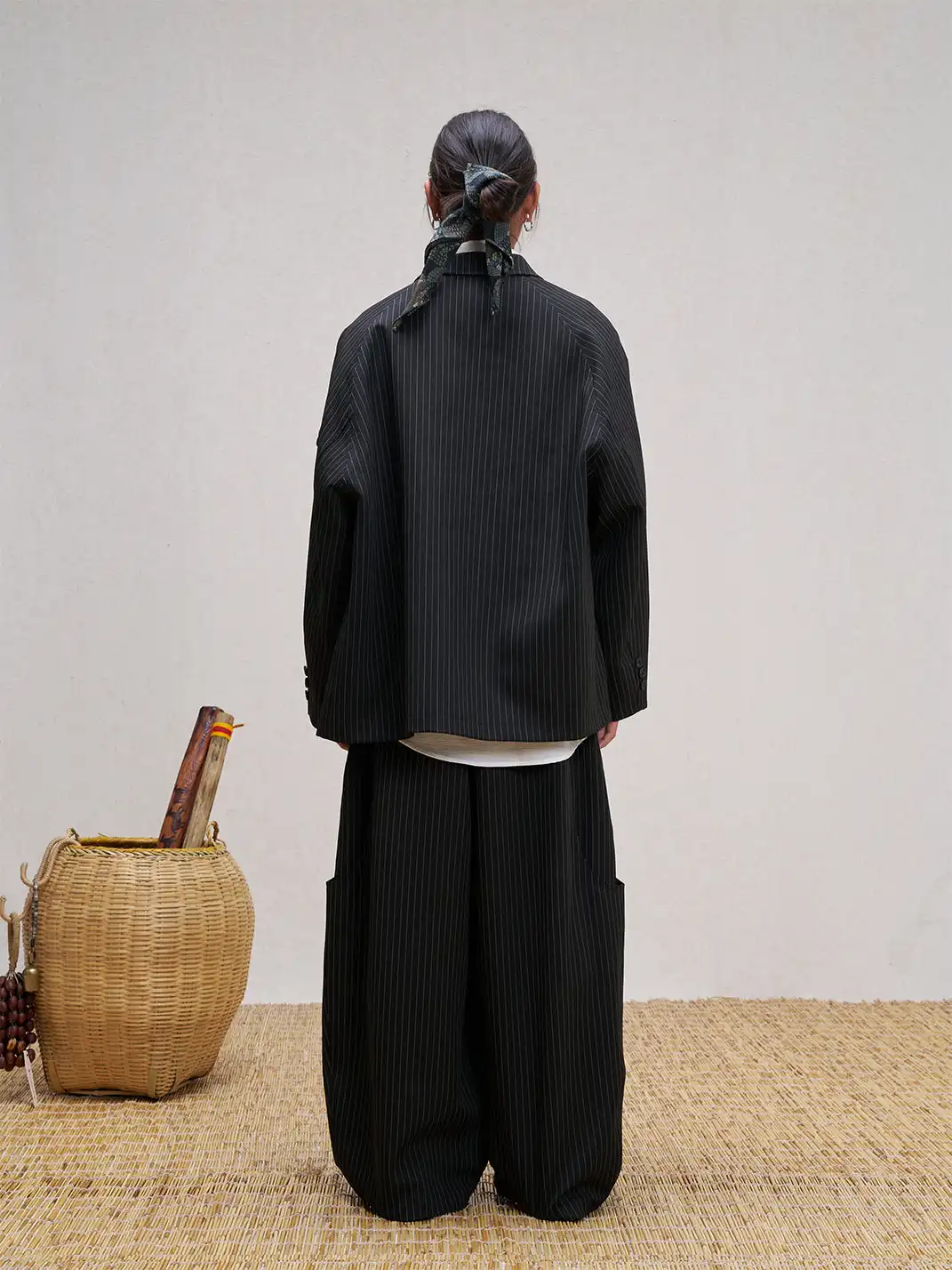 UNLIMITED MOTE | Solid Color Striped Trousers