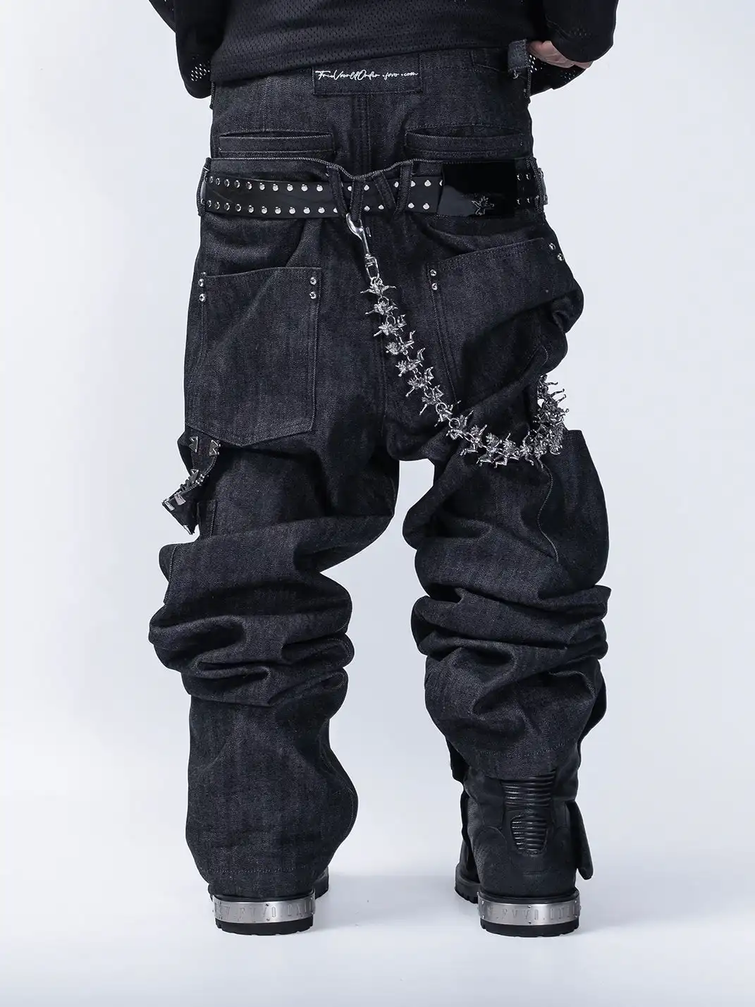 FVVO | Layered-Waist Patterned Studded Jeans