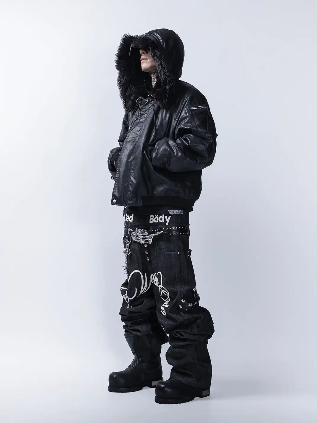 FVVO | Layered-Waist Patterned Studded Jeans