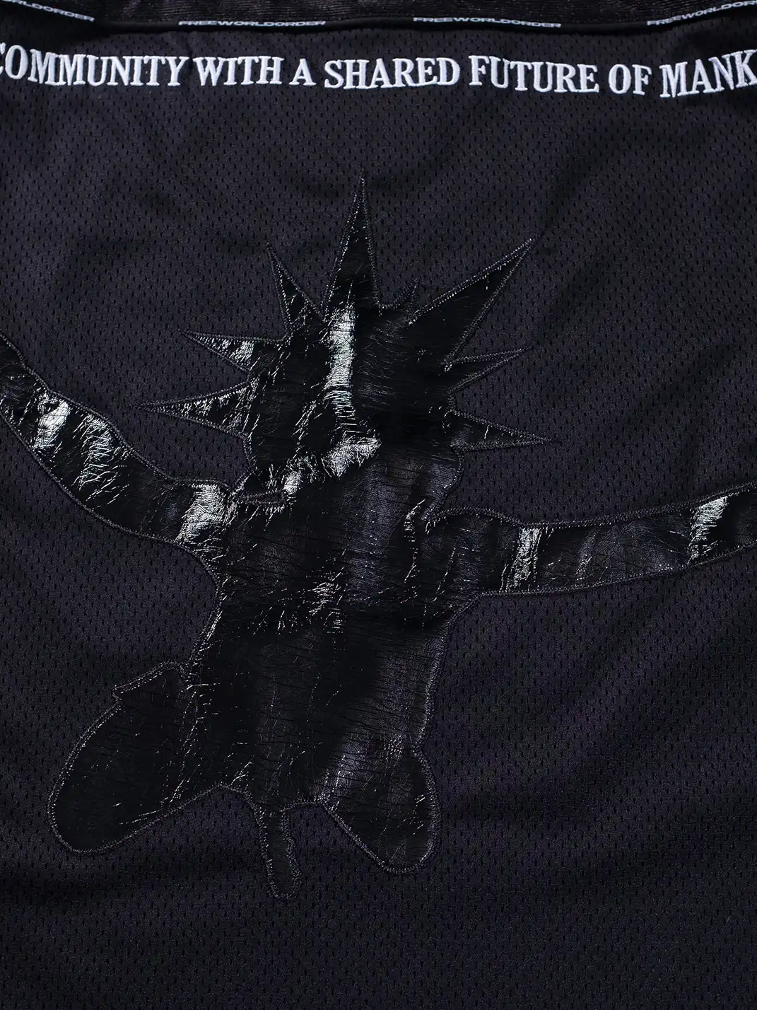 FVVO | Padded Shoulder V-Neck Jersey