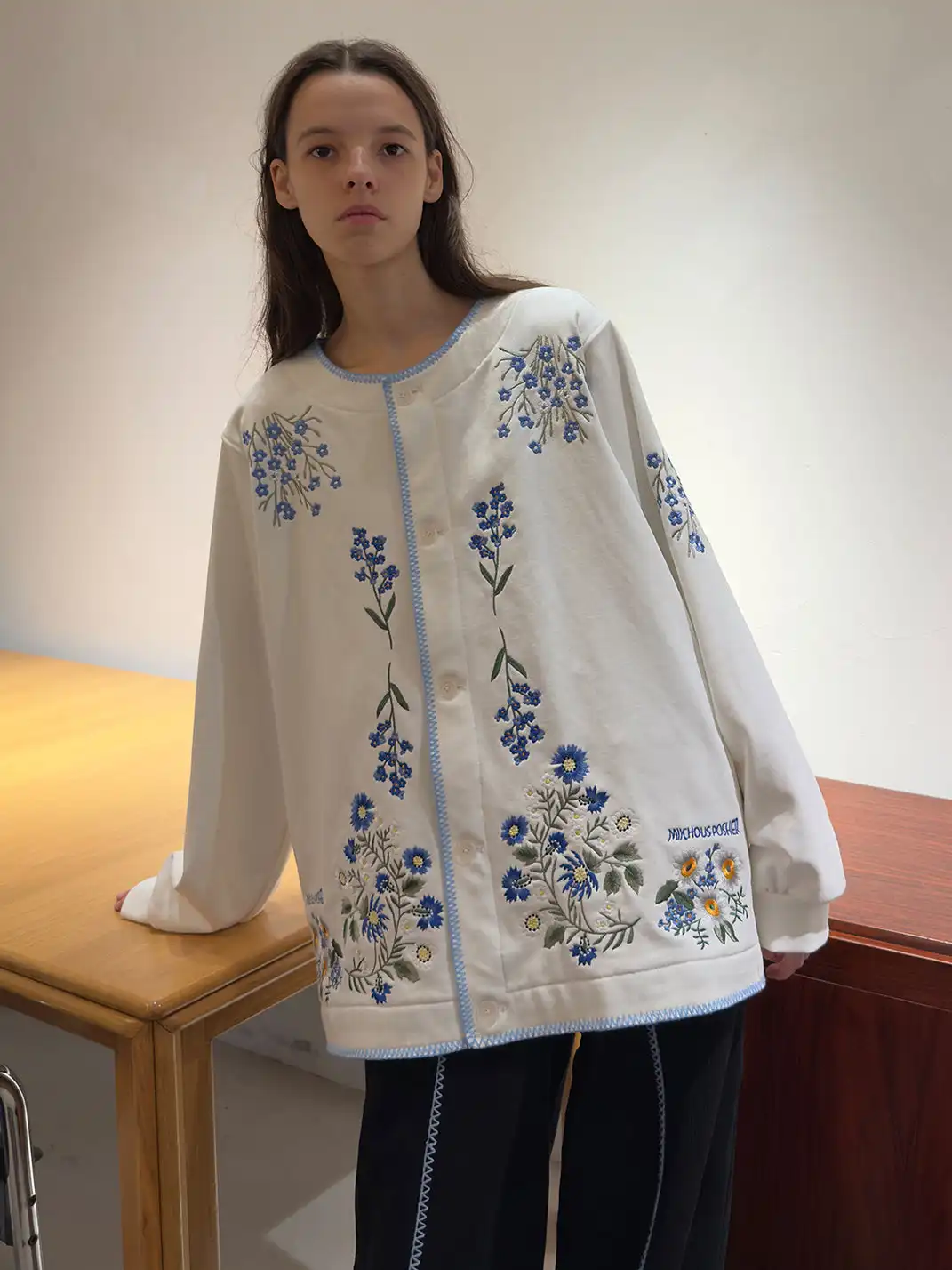 MIICHOUS | Botanical Embroidery Heavyweight Cotton Sweatshirt