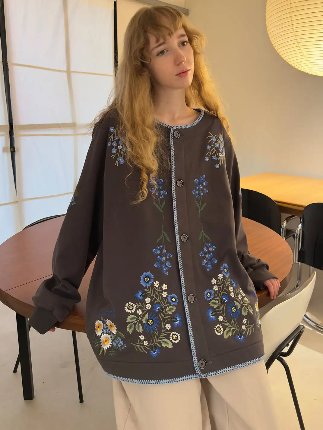 MIICHOUS | Botanical Embroidery Heavyweight Cotton Sweatshirt