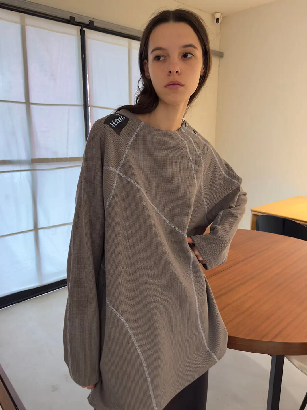 MIICHOUS | Contrast Stitch Waffle Knit Long Sleeve Sweatshirt