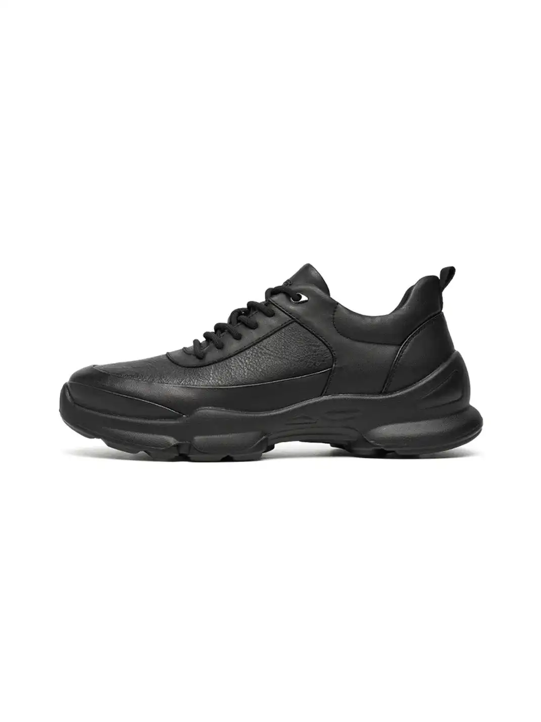 C.BANNER | Chunky Leather Low-Top Sneakers