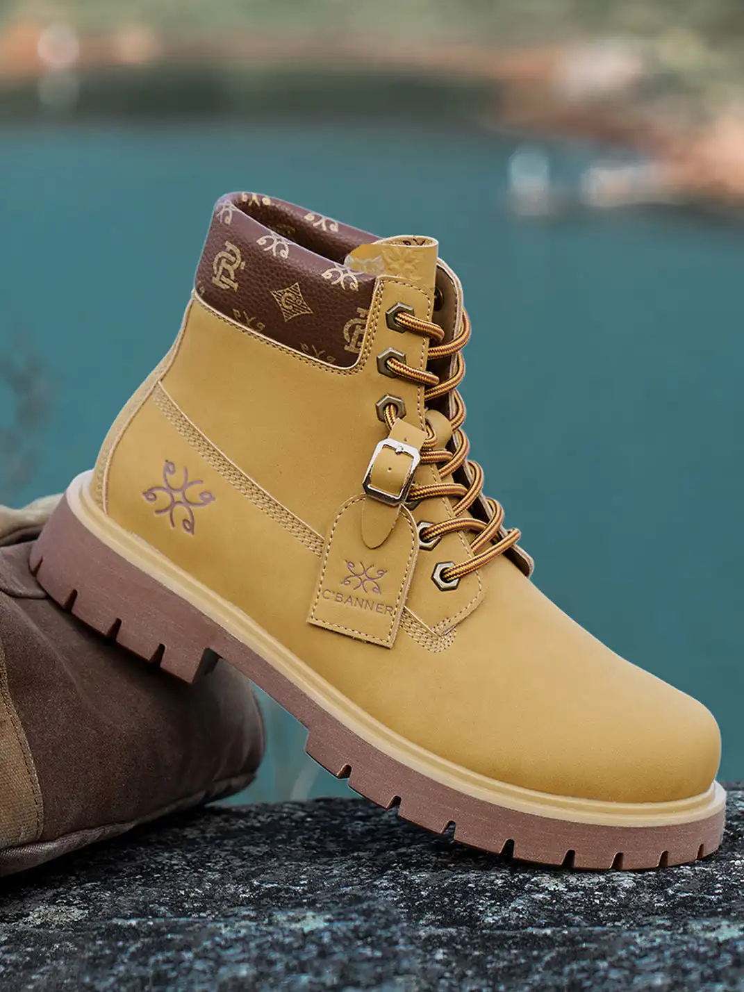 C.BANNER | Lug Sole Lace-Up Ankle Boots