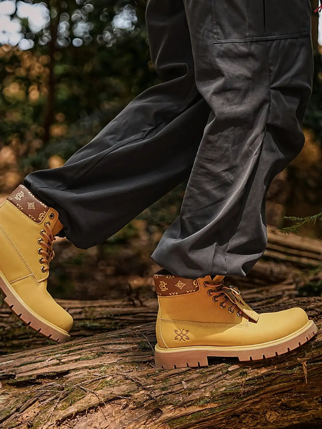 C.BANNER | Lug Sole Lace-Up Ankle Boots