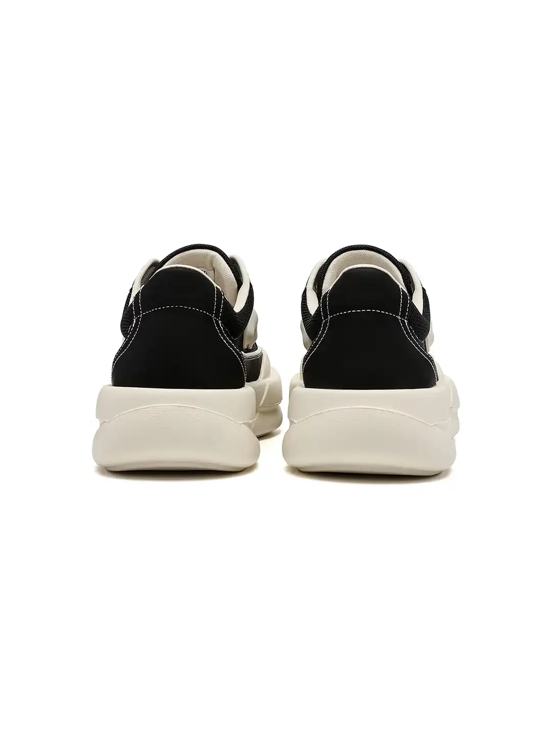TRUMPPIPE | Black Mesh Platform Low-Top Sneakers