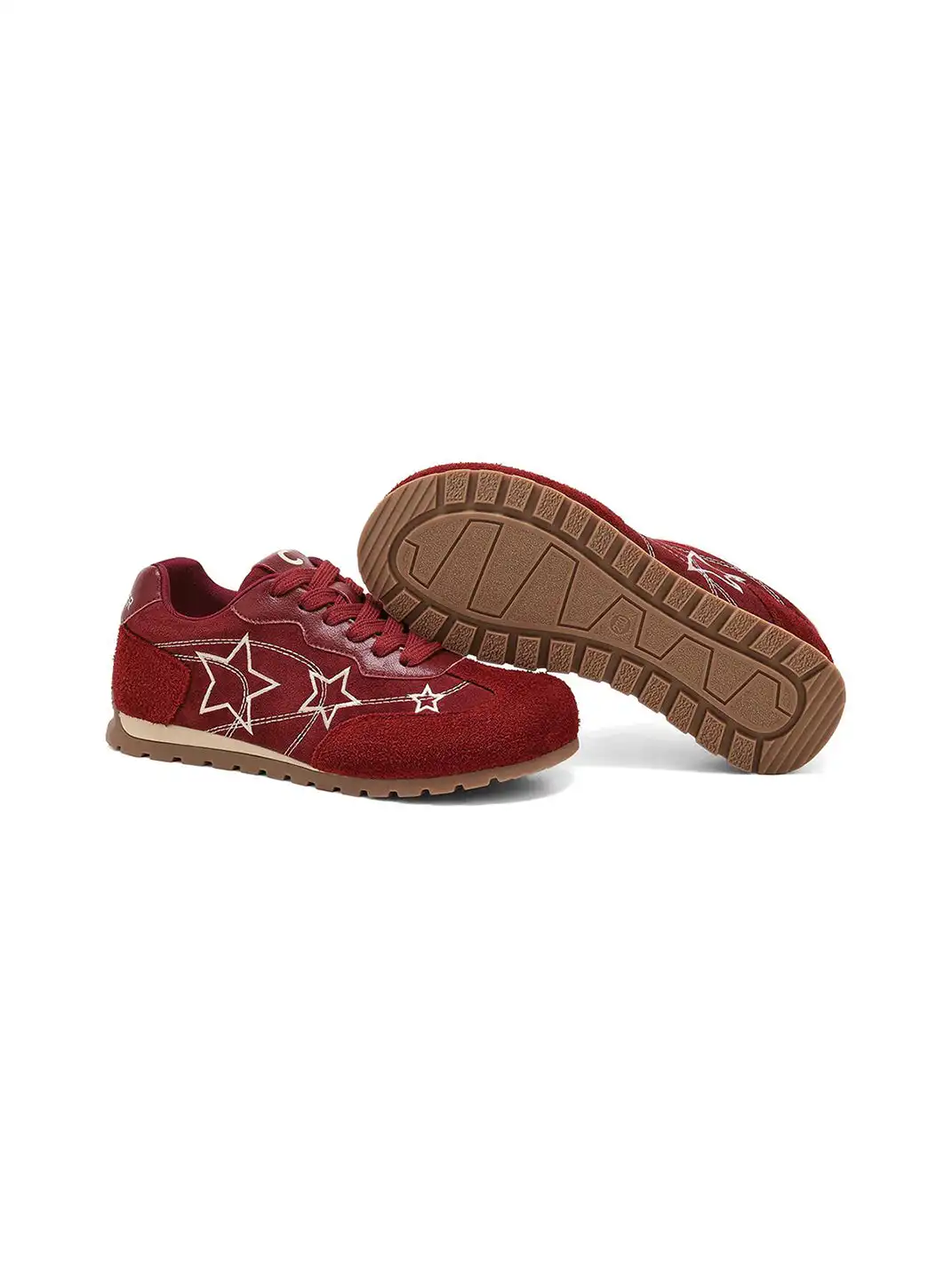 C.BANNER | Red Star Embroidered Low-Top Sneakers