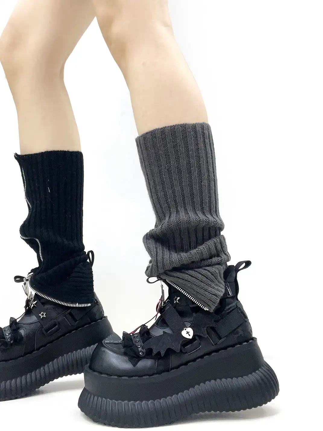 PINJIAHUI | Star and Red Cross Detail Chunky Platform Sneakers