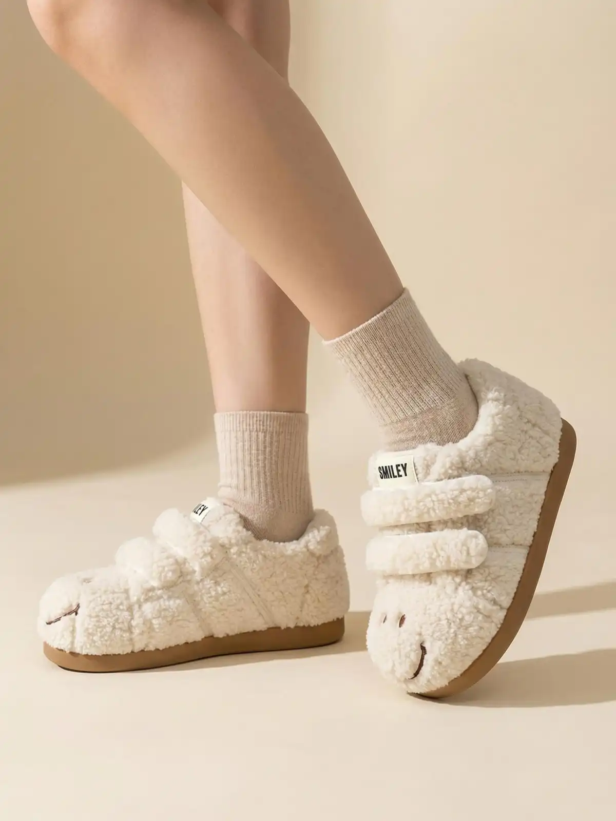 SMILEY | Smiley Plush Sneakers