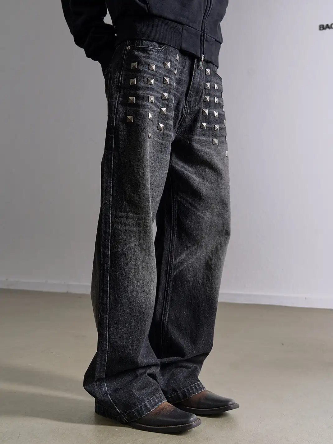 noEmosen | Straight-Leg Jeans With Square Studs