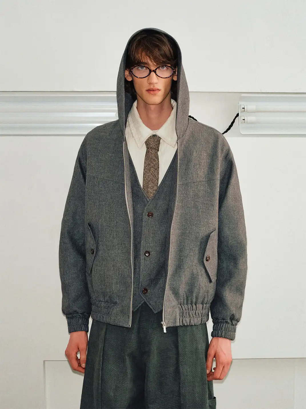 KREATE | Faux Two-Piece V-Neck Spliced Casual Jacket