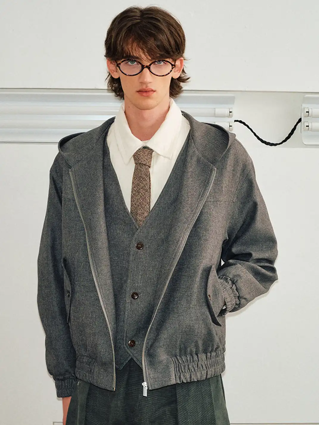 KREATE | Faux Two-Piece V-Neck Spliced Casual Jacket