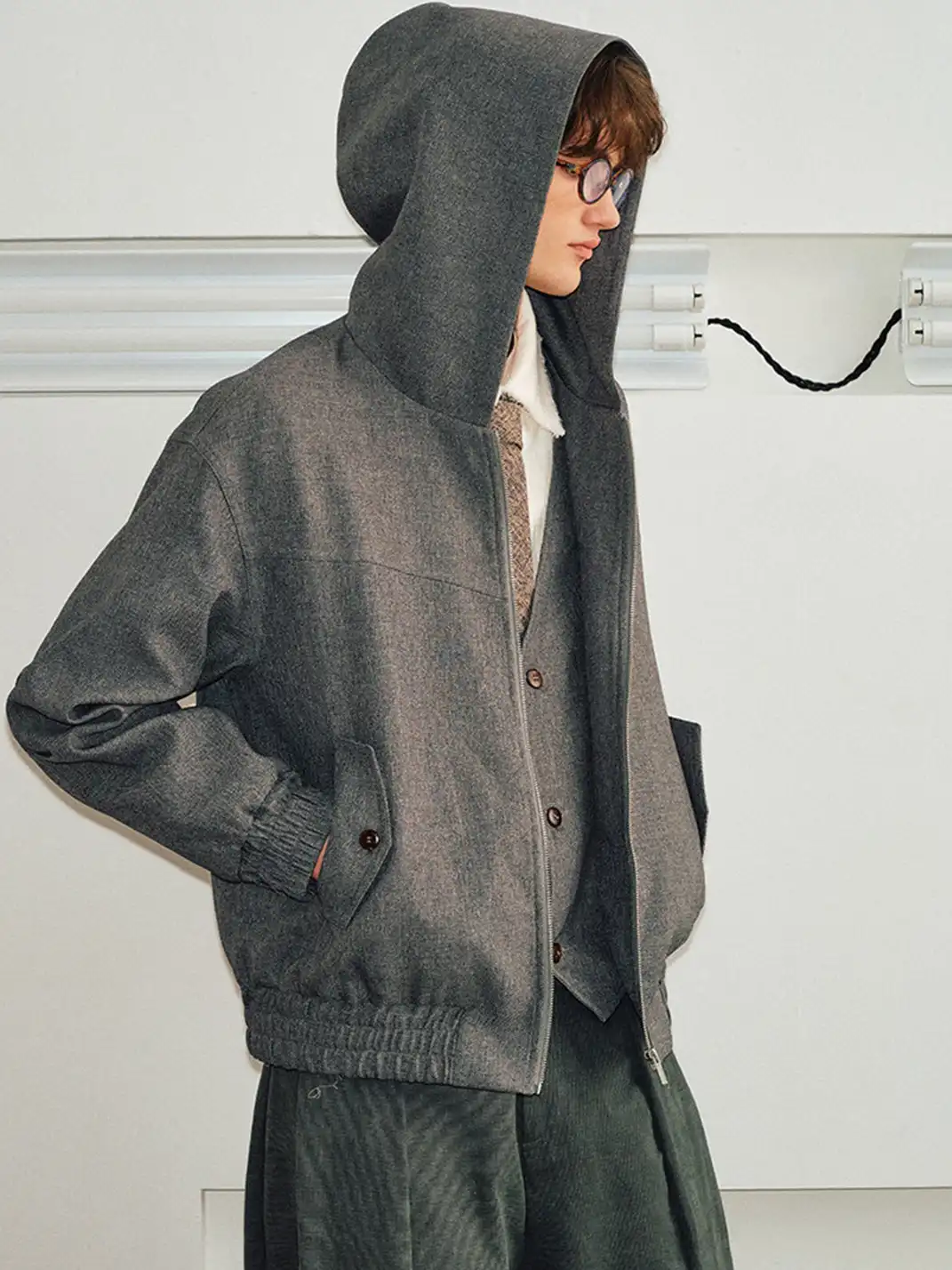 KREATE | Faux Two-Piece V-Neck Spliced Casual Jacket