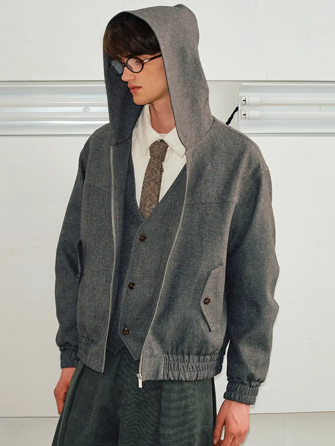 KREATE | Faux Two-Piece V-Neck Spliced Casual Jacket