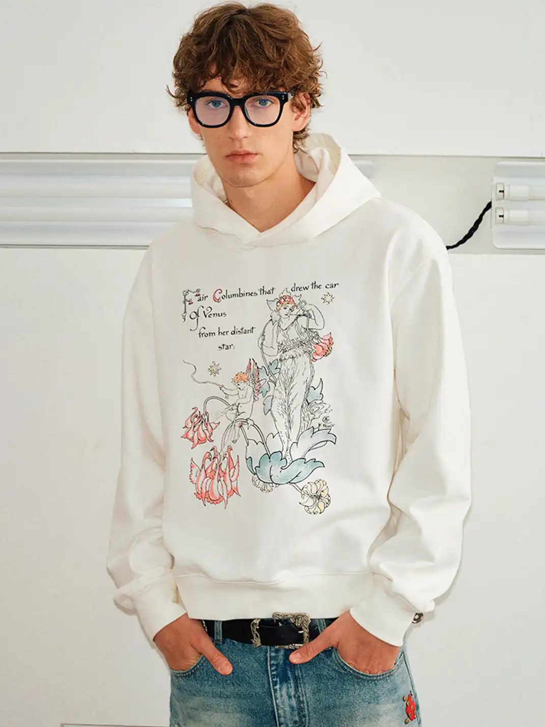 KREATE | Classic and elegant hand-painted print sweatshirt