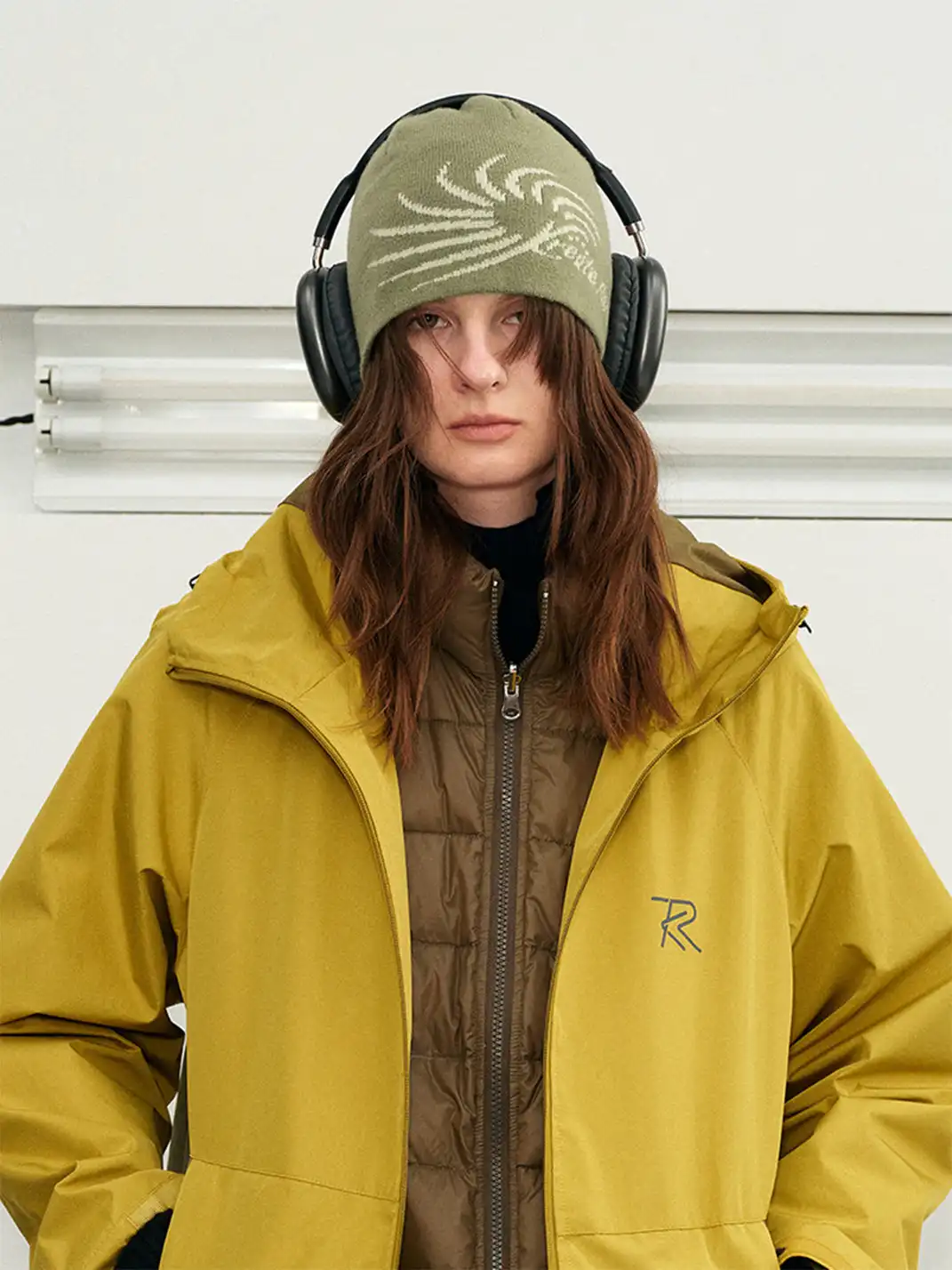 KREATE | Color-blocked Arctic Velvet Beanie
