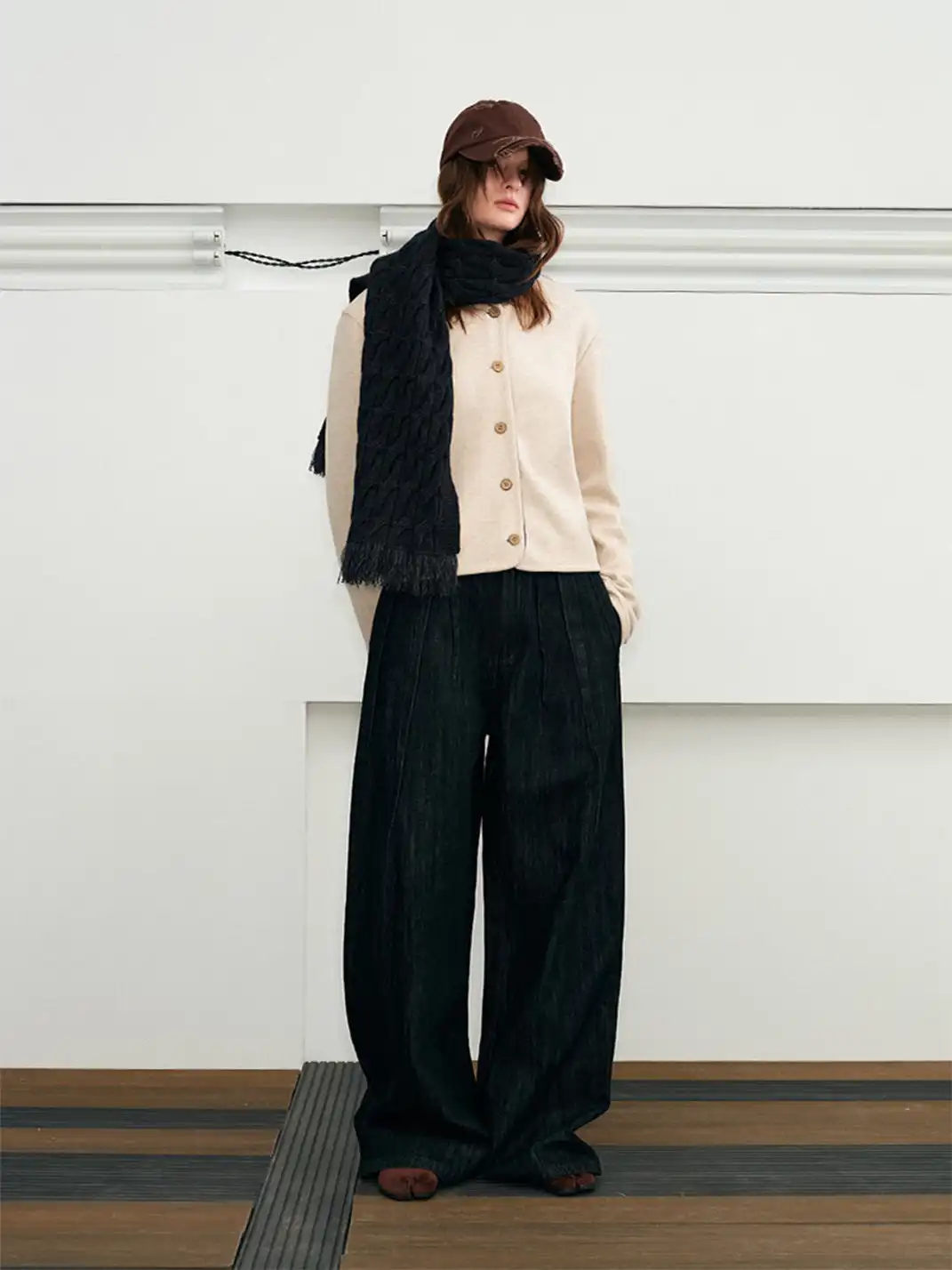 KREATE | Arctic Velvet Chunky Knit Cable Scarf