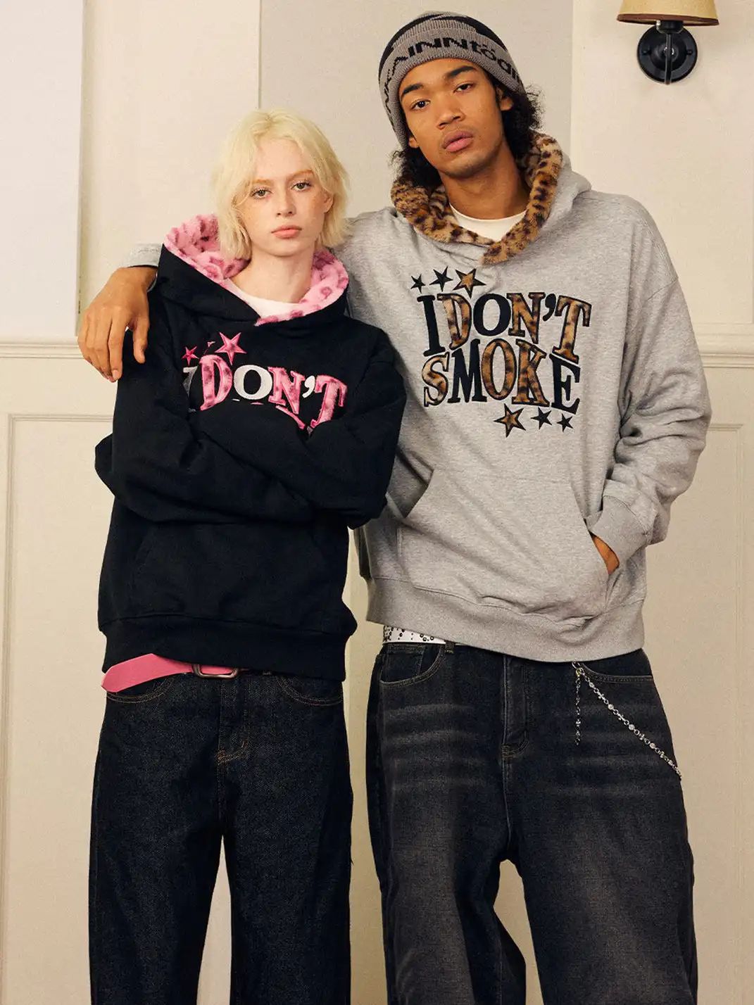 DONSMOKE | Leopard Print Star Appliqué Sweatshirt